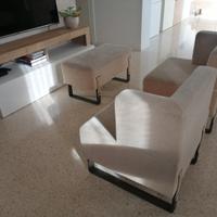 Set poltroncine e pouf