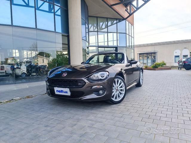 FIAT 124 spider
