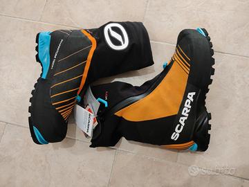 Scarpone Scarpa alpinismo ghiaccio Phantom 44