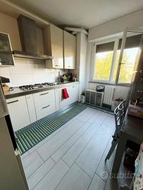 cucina completa con elettrodomestici (NO frigo)
