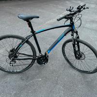 Bicicletta ibrida Gravel