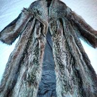 Pelliccia e coprispalle