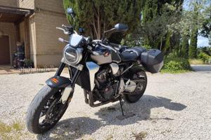 Honda cb1000r 2018