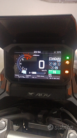 X-adv 750
