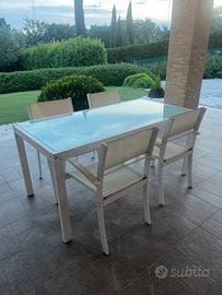 Tavolo Emu+4 poltroncine