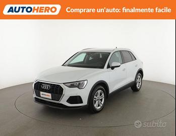 AUDI Q3 DM87823