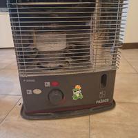 Stufa a combustibile liquido