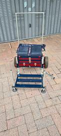 TEAM DAIWA 100 SEAT BOX completo con trolley 