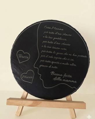 Festa della Mamma, Frase + cuori con nomi