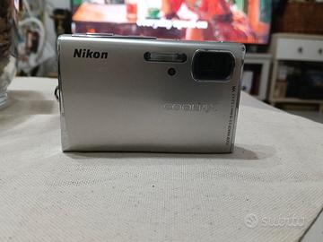 Nikon Coolpix
