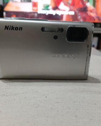Nikon Coolpix