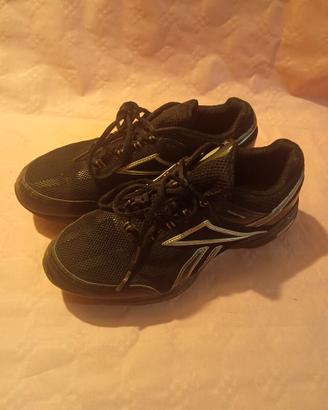 Scarpe Reebok EasyTone nere n. 41 (vestono 41)