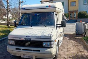 camper semintegrale Burstner  del 1991