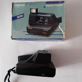 macchina fotografica polaroid
