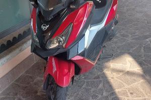 SYM Cruisym 300