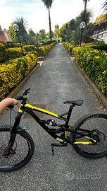 MTB da enduro YT capra al comp