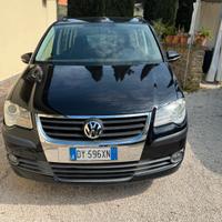 Touran 1,4bz/Metano Perfetta certificata 