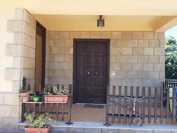 appartamento in villa zona s. Elia