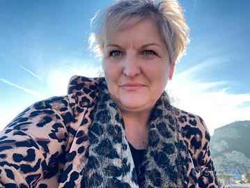 Addetta front e back Office