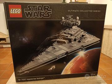 LEGO (75252) Imperial Star Destroyer + Omaggio