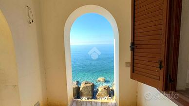 CASA INDIPENDENTE A PISCIOTTA