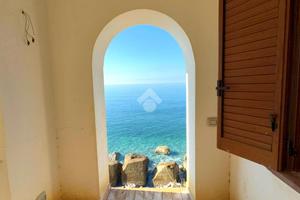 CASA INDIPENDENTE A PISCIOTTA