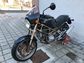 Ducati Monster 900