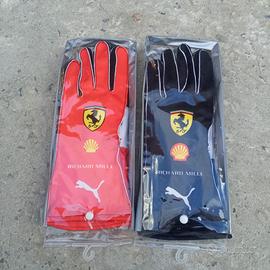 Guanti da sim racing con logo Ferrari