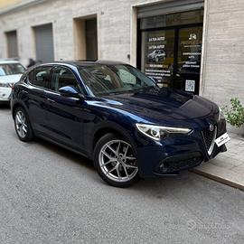 Alfa Romeo Stelvio 2.2 Turbodiesel 190 CV AT8 RWD 