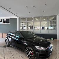 Volkswagen Golf GTI Performance 2.0 245 CV TSI DSG