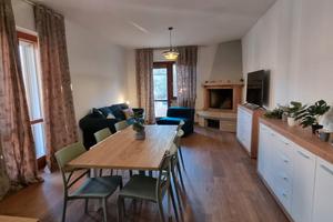 Appartamento con 4 o 5 camere 2 servizi