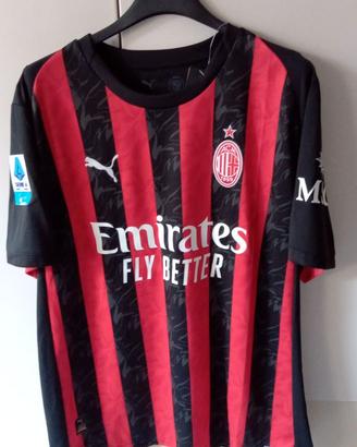 Maglia ufficiale AC Milan (autografata)