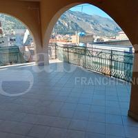 Carini/Paese luminoso 4 vani 128 mq con terrazzo