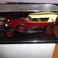 automodello RIO 1:43