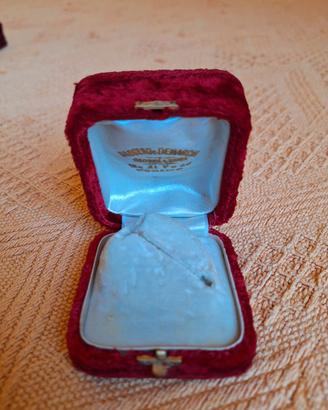 astuccio vintage per anello