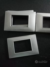 Placchette interruttori Vimar argento