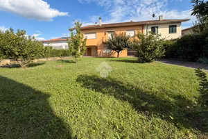 CASA INDIPENDENTE A MANERBIO