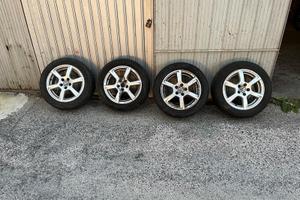 4 gomme e cerchi per VW Polo