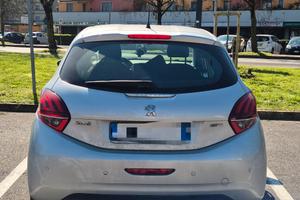 Peugeot 208 - Active 82cv