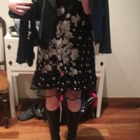 Abito nero Hanita Milano pizzo e fantasia floreale