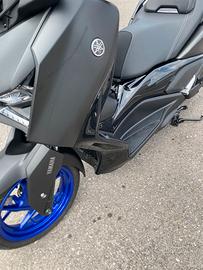 Yamaha XMAX 125  - Solo 720 km - Garanzia 7 anni