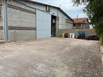 Porzione di capannone industriale