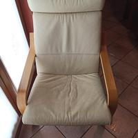 Poltrona in pelle avorio