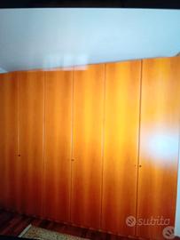 Armadio a sei ante