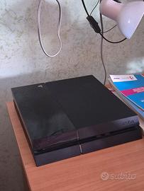 ps4 + joystick + 2 giochi