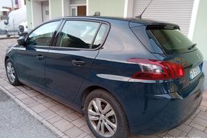PEUGEOT 308 3ª serie - 2019 - Diesel - Km 75.000