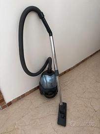 Aspirapolvere a sacco CLATRONIC