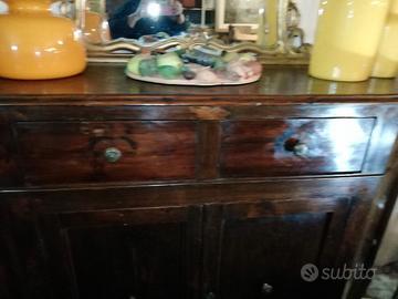 Mobili Angolare Asolana e tavolo con sedie