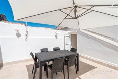 Riviera indipend.con terrazzo---3479246944