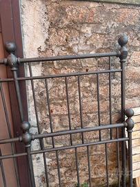 Letto matrimoniale in ferro battuto